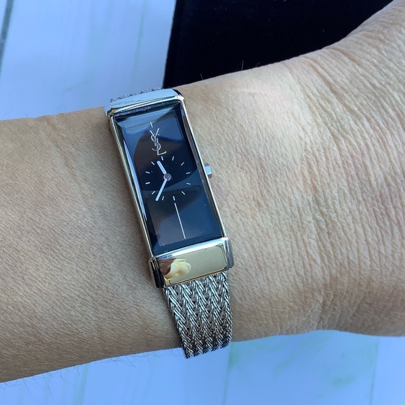 AUTHENTIC ELEGANT YVES SAINT LAURENT watch ❤️‍🔥
